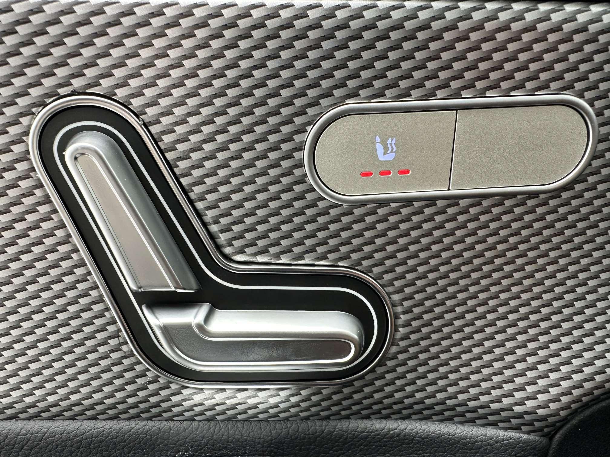 Mercedes-Benz A-Класс 2023 thumb 7