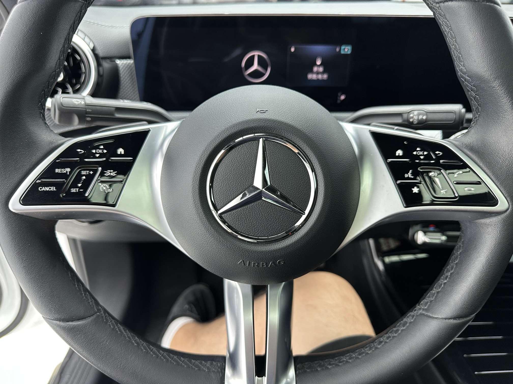 Mercedes-Benz A-Класс 2023 thumb 10