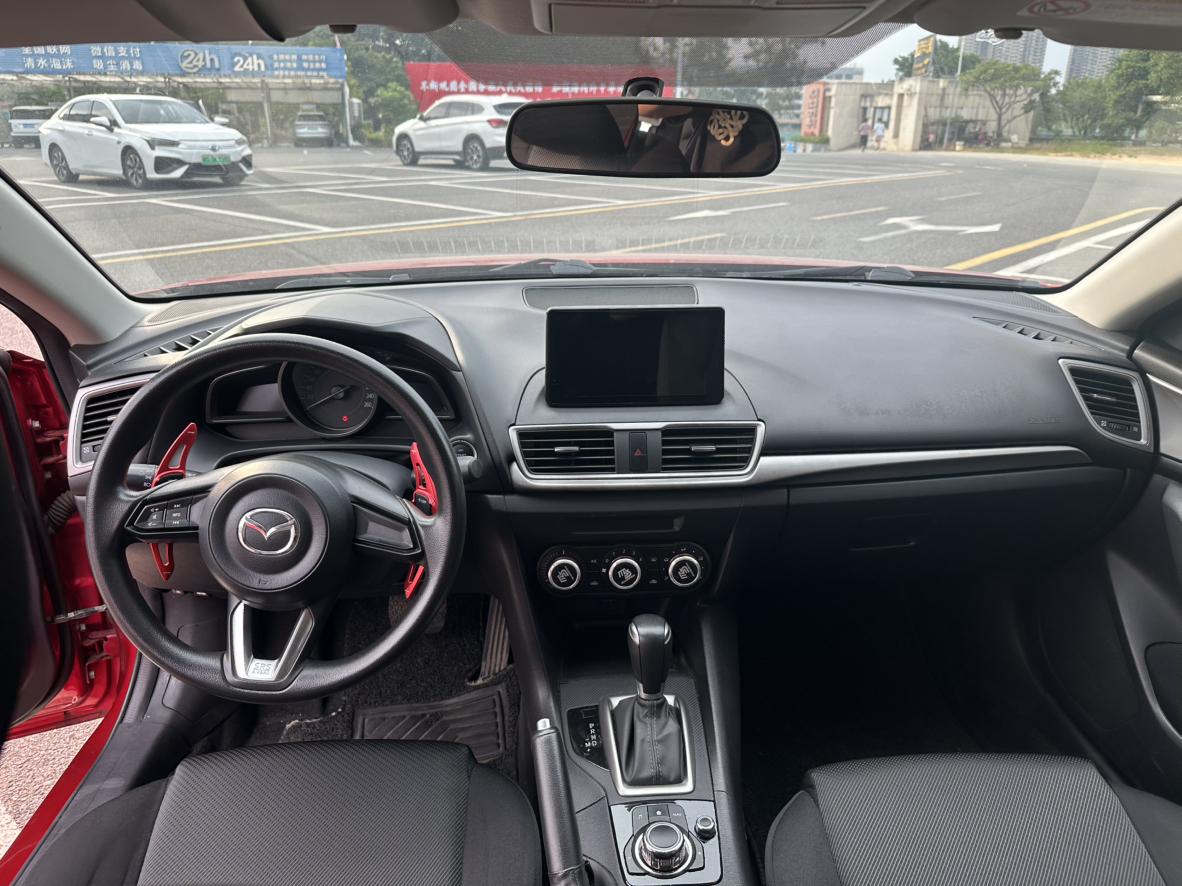 Mazda 3 2017 thumb 7