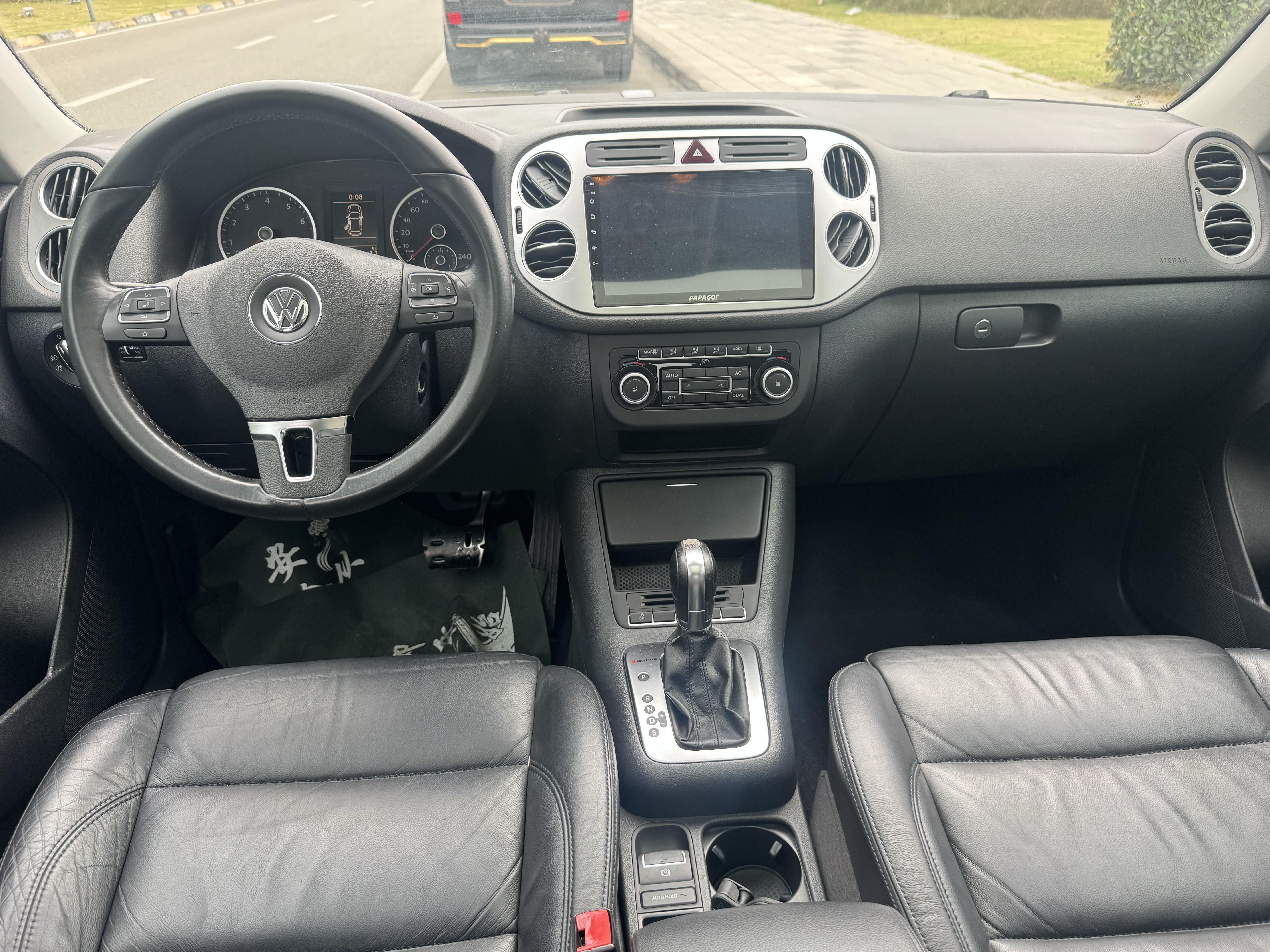 Volkswagen Tiguan 2012 thumb 5