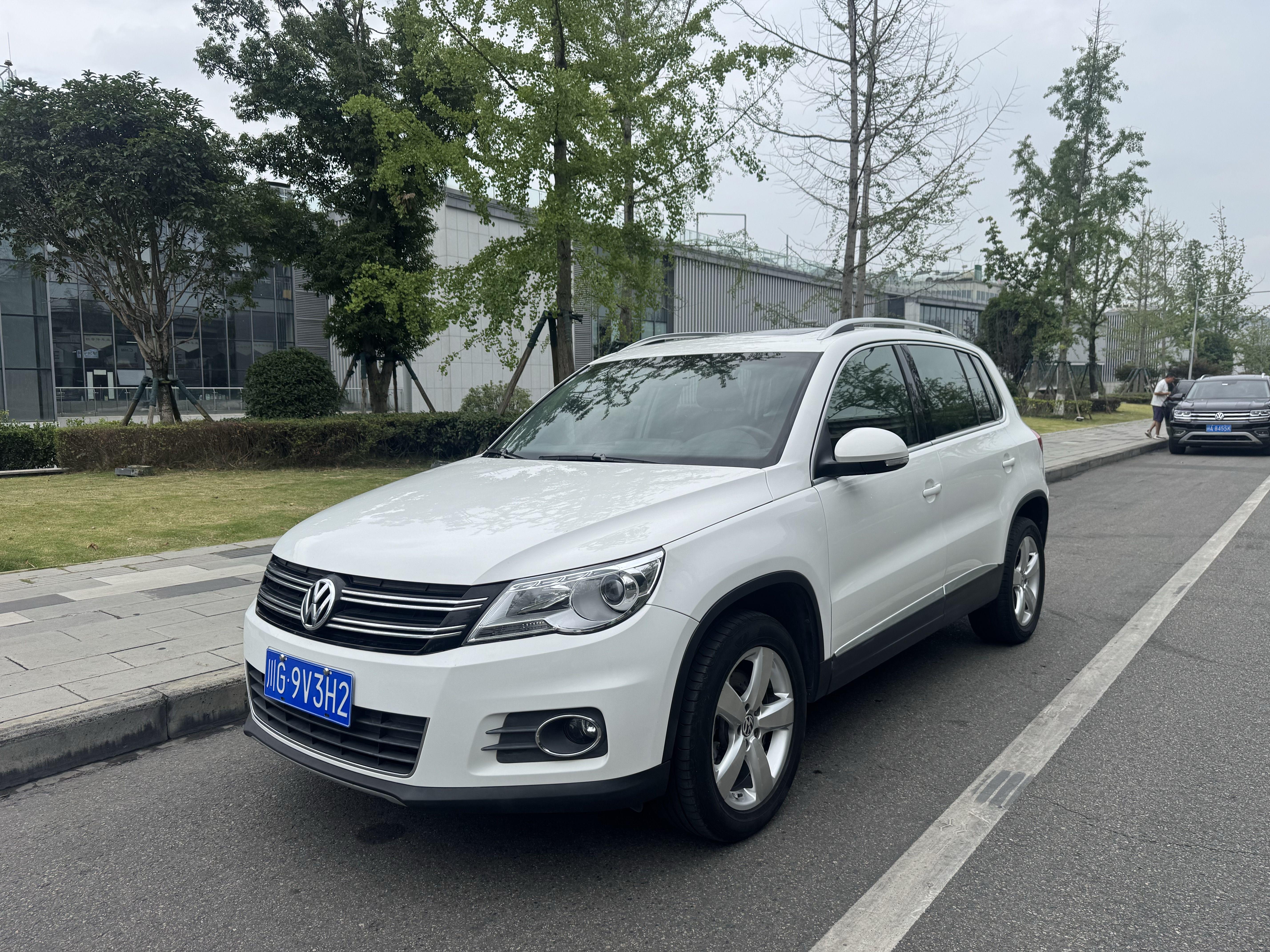 Volkswagen Tiguan 2012 thumb 8