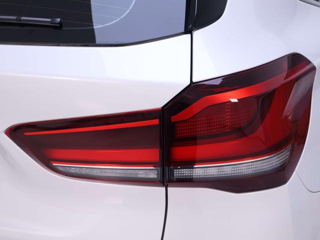 BMW X1 2022 thumb 6