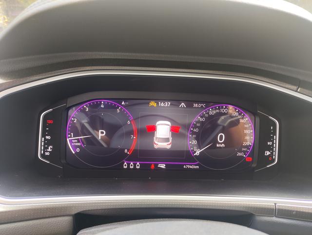 Volkswagen T-Roc 2023 thumb 4
