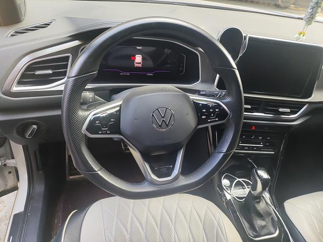 Volkswagen T-Roc 2023 thumb 5