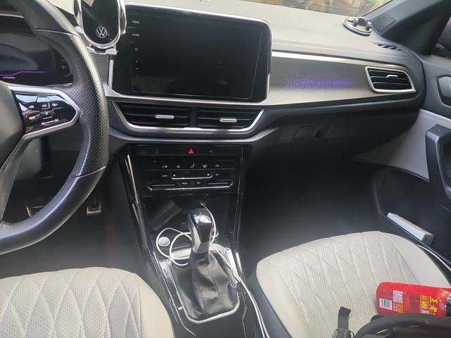 Volkswagen T-Roc 2023 thumb 6