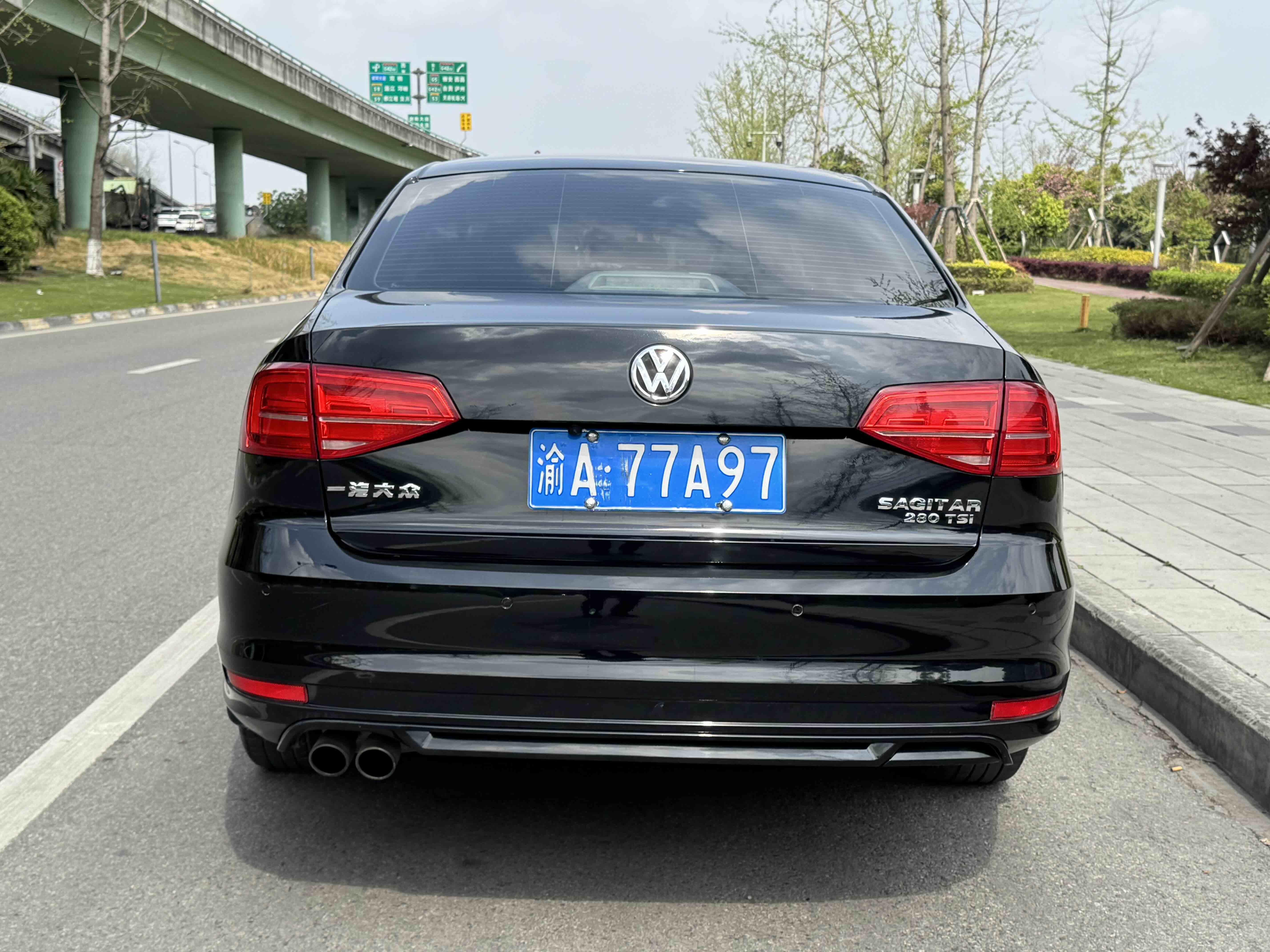 Volkswagen Sagitar 2018 thumb 12