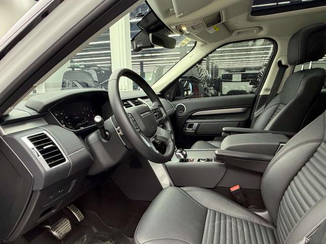 Land Rover Discovery 2024 thumb 9