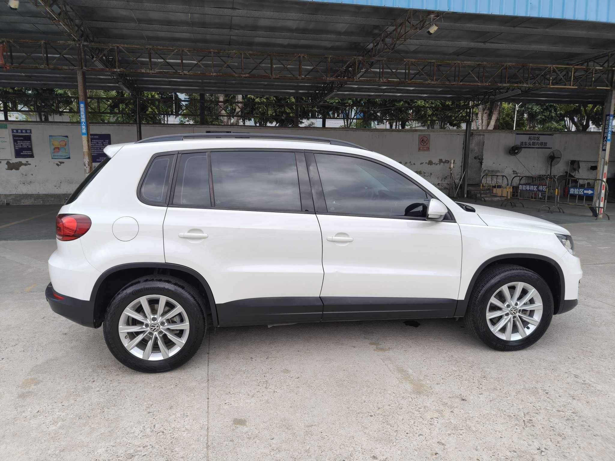 Volkswagen Tiguan 2017 thumb 3