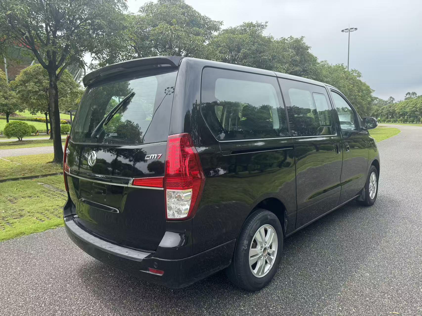 Dongfeng Fengxing M7 2018 thumb 5