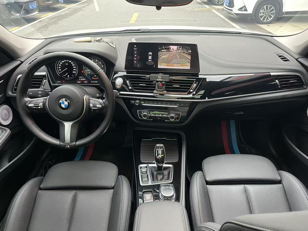 BMW 1 серии 2021 thumb 4