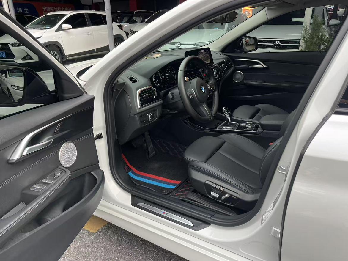 BMW 1 серии 2021 thumb 5
