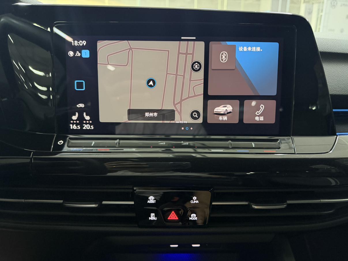 Volkswagen Golf Sportsvan 2023 thumb 5