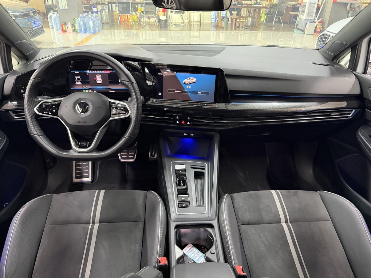 Volkswagen Golf Sportsvan 2023 thumb 8
