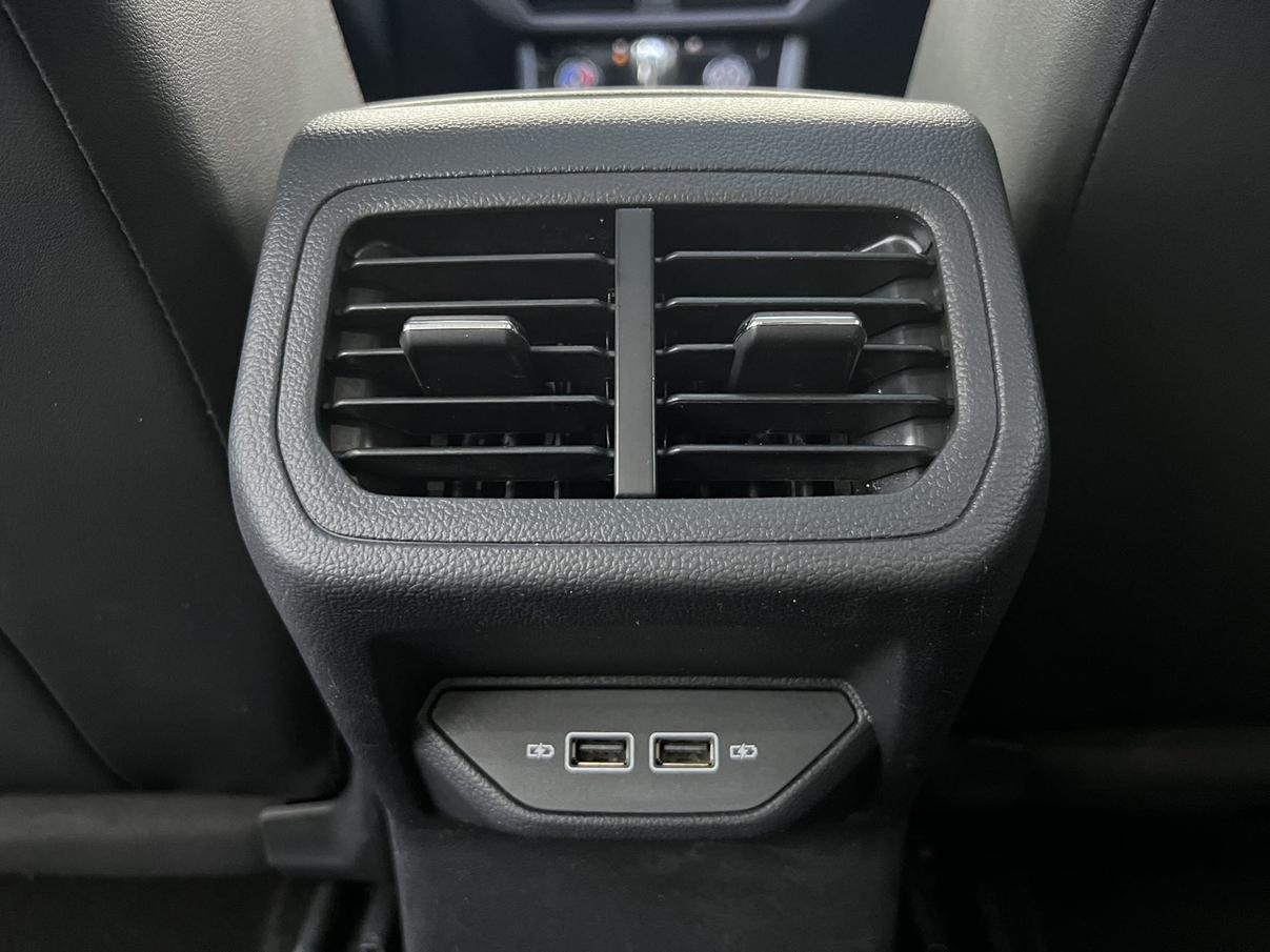 Volkswagen Bora 2023 thumb 9