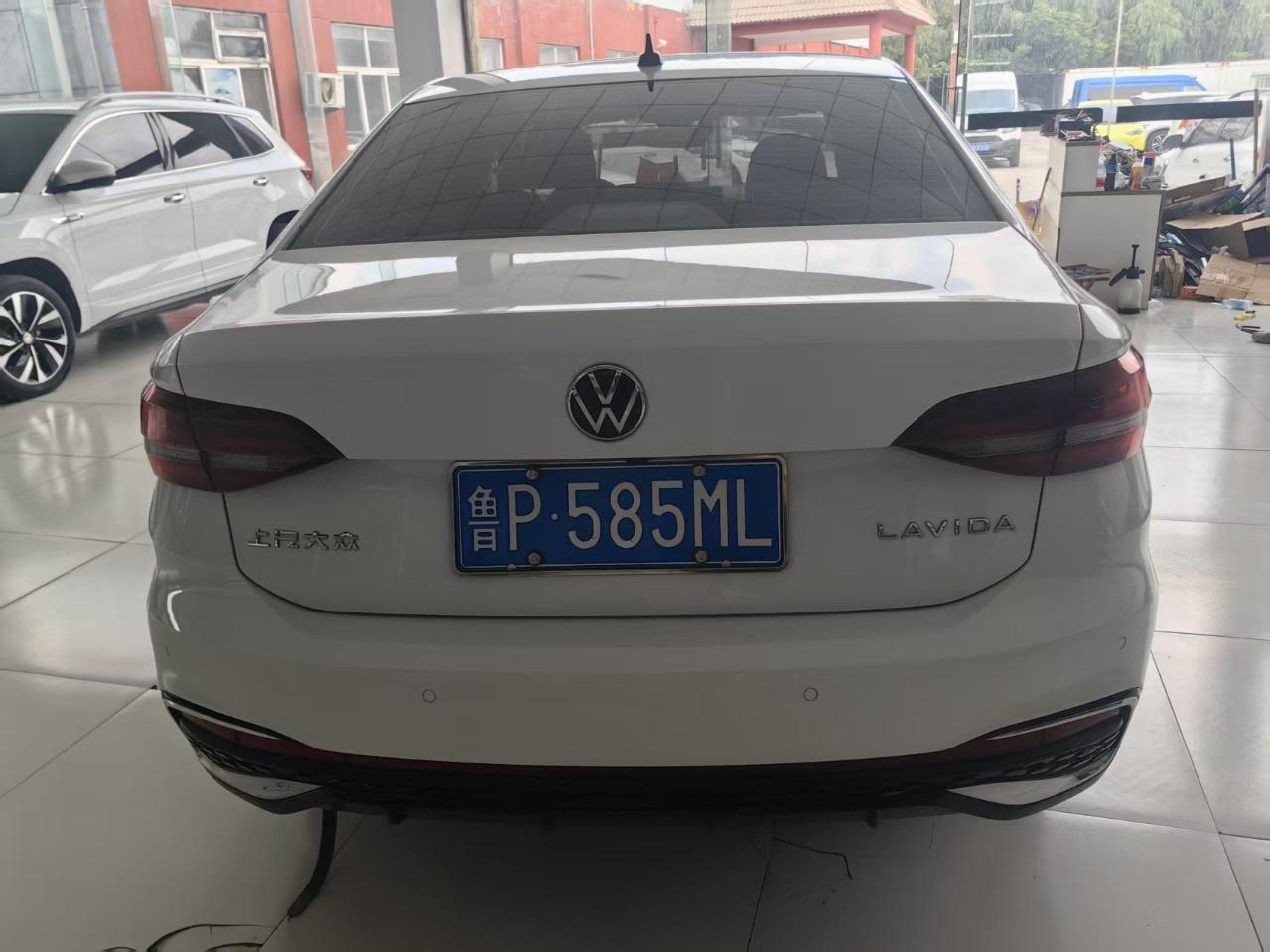 Volkswagen Lavida XR 2023 thumb 3