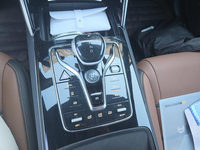 BYD Tang 2021 thumb 7