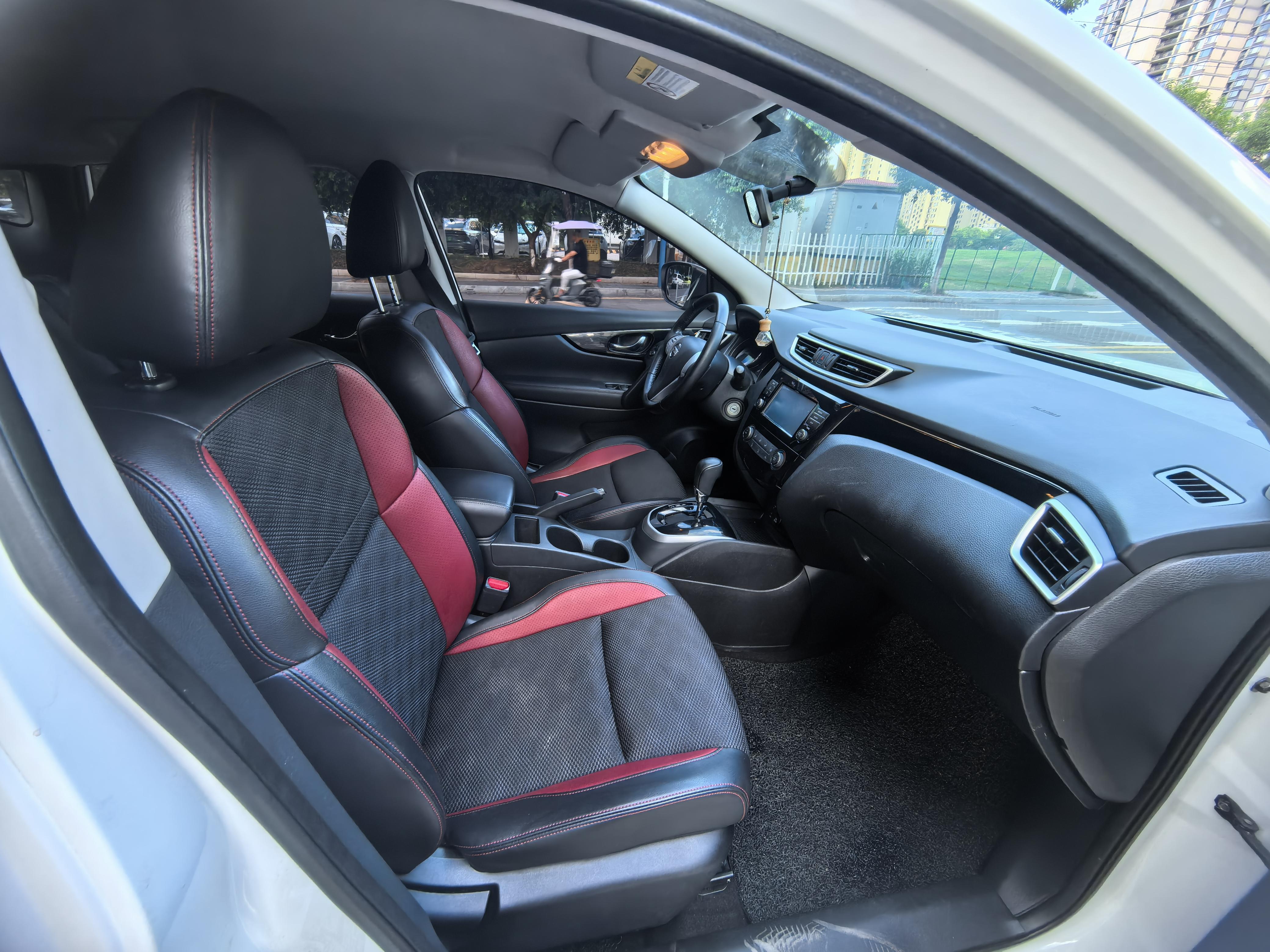 Nissan Qashqai+2 2017 thumb 11