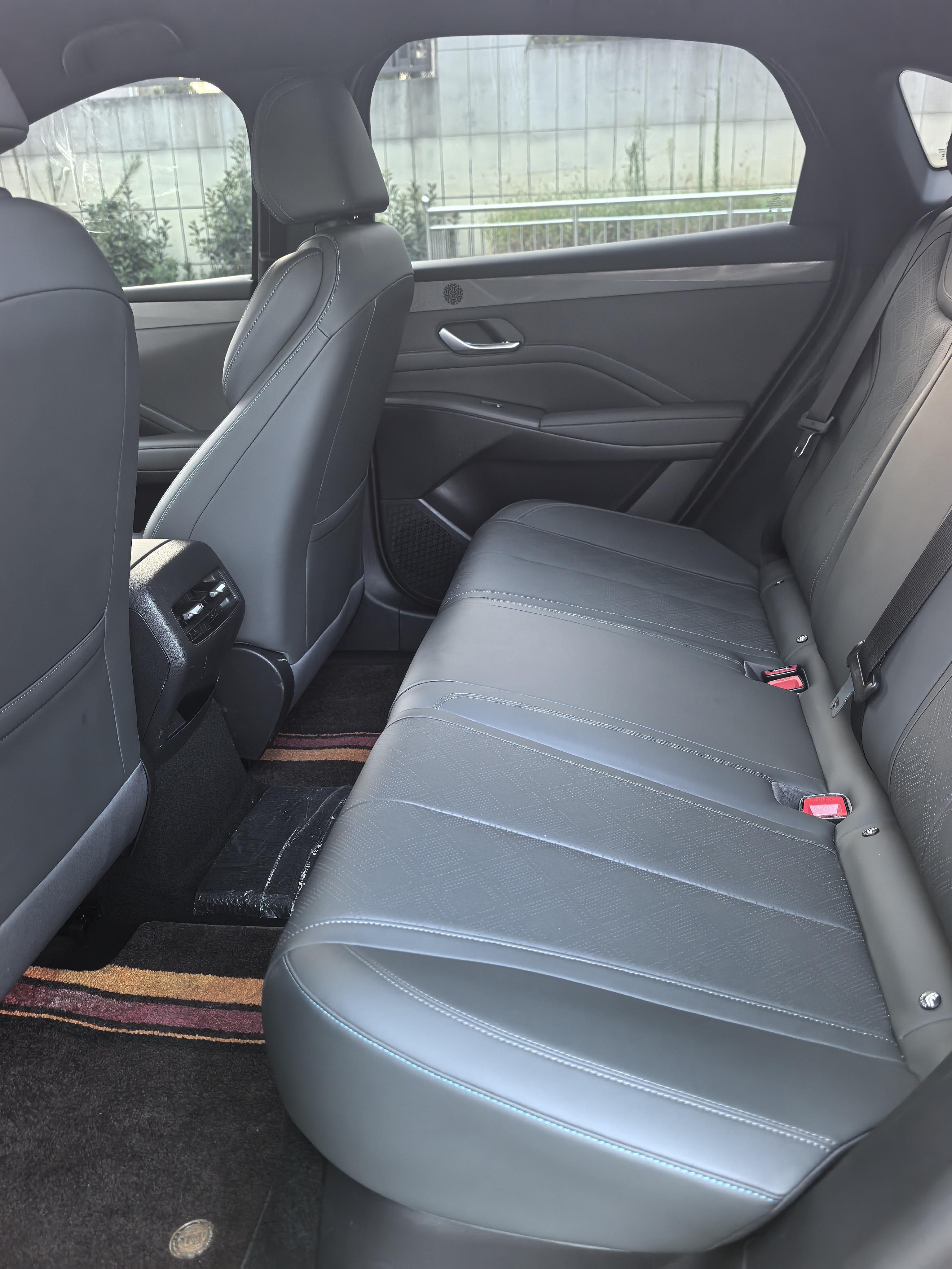 BYD Qin 2025 thumb 9