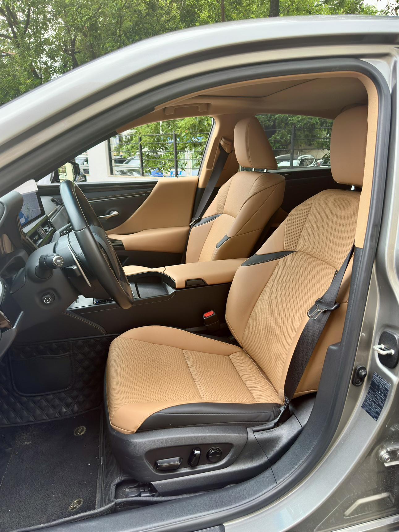 Lexus ES 2022 thumb 7