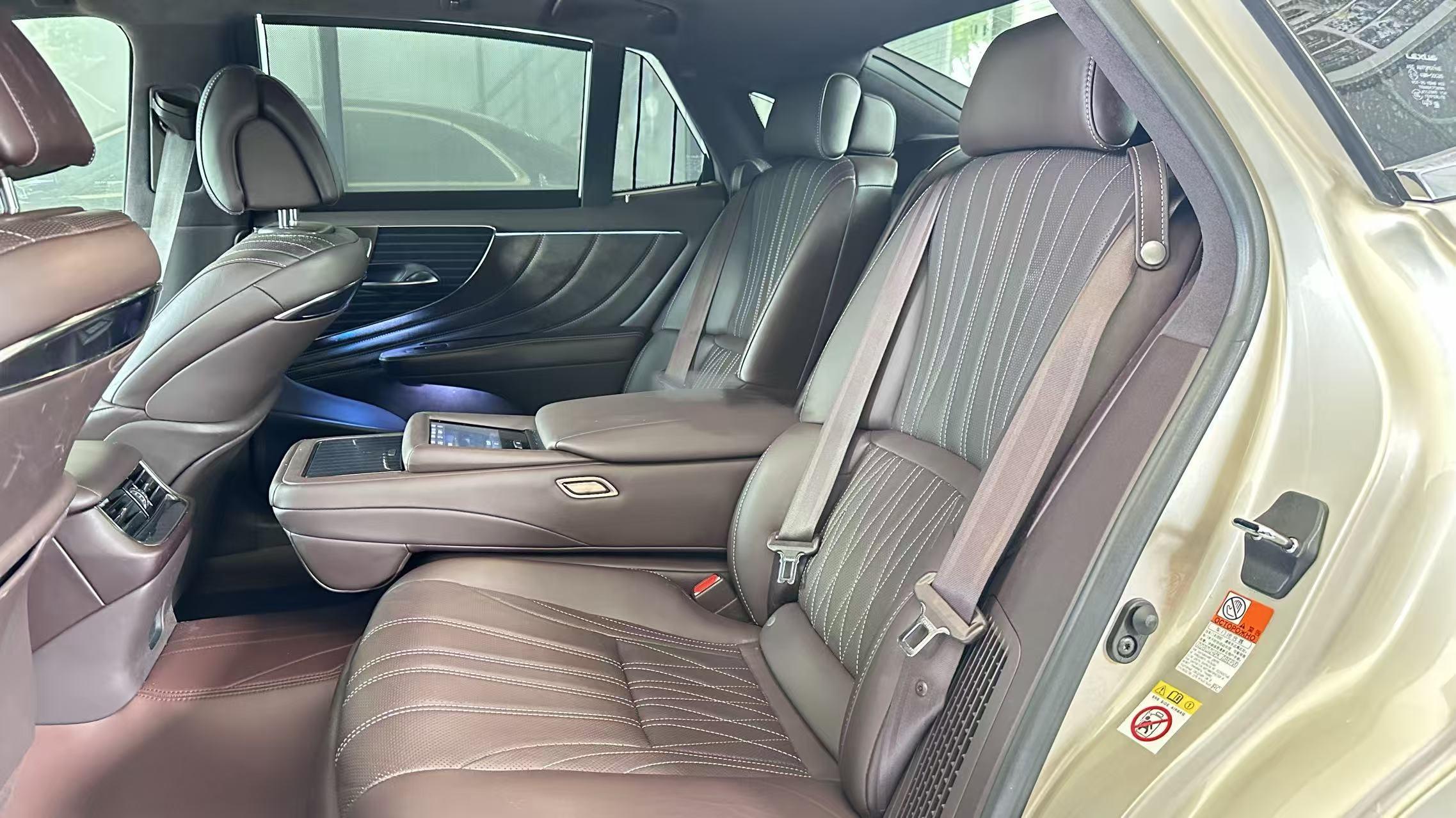 Lexus LS 2018 thumb 8