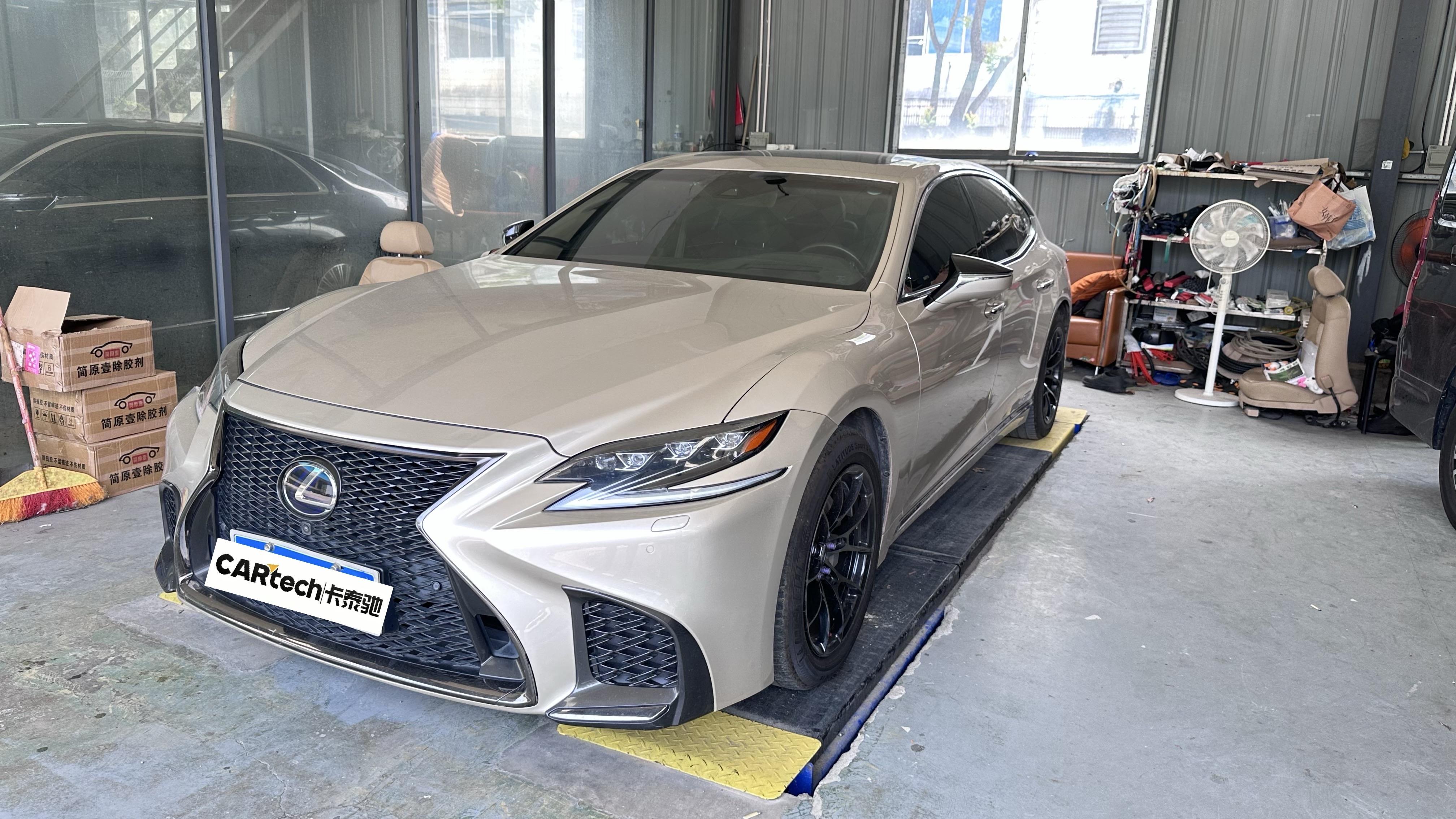Lexus LS 2018 thumb 9