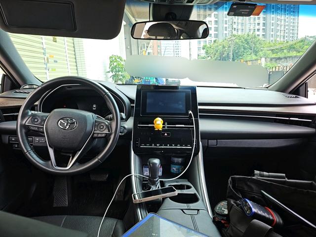 Toyota Avalon 2023 thumb 3