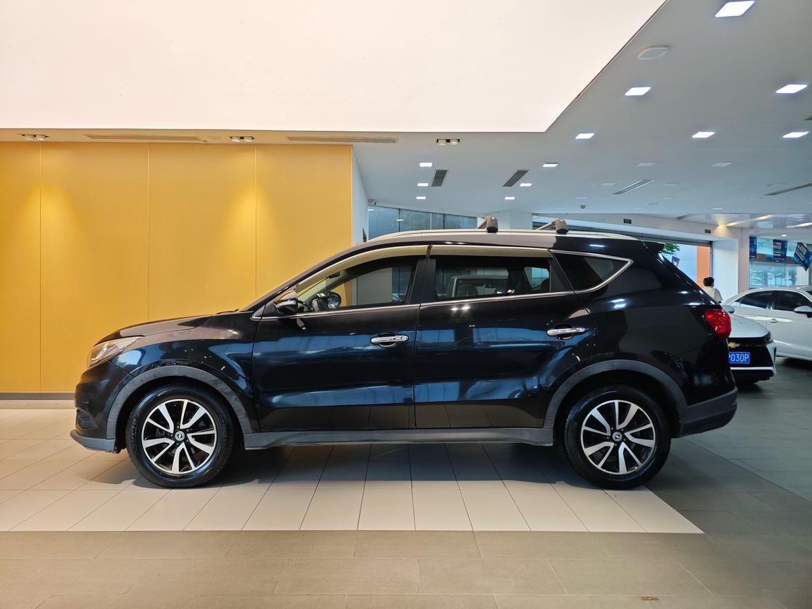 Dongfeng Fengon 580 2017 thumb 2