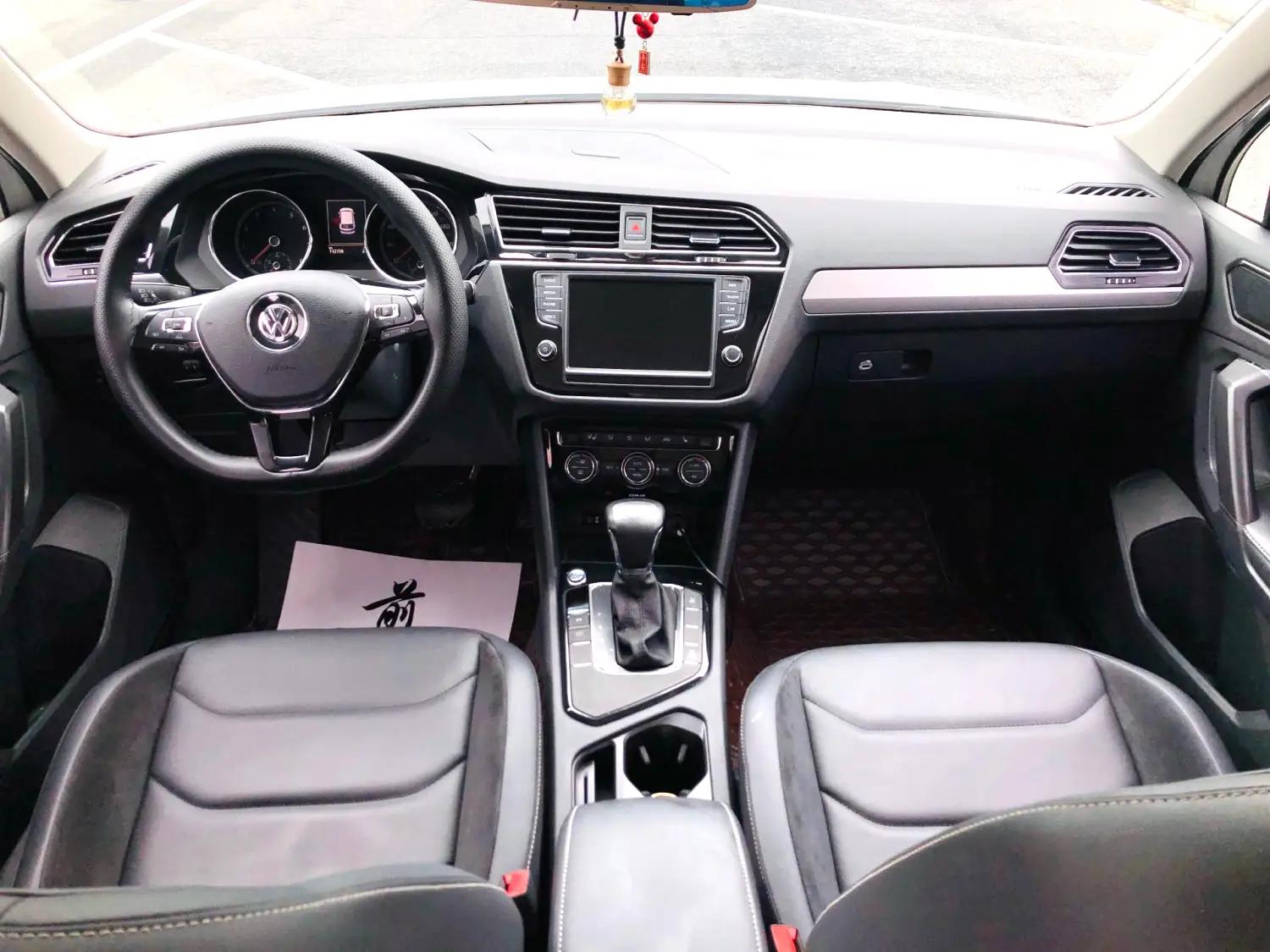 Volkswagen Tiguan 2017 thumb 8