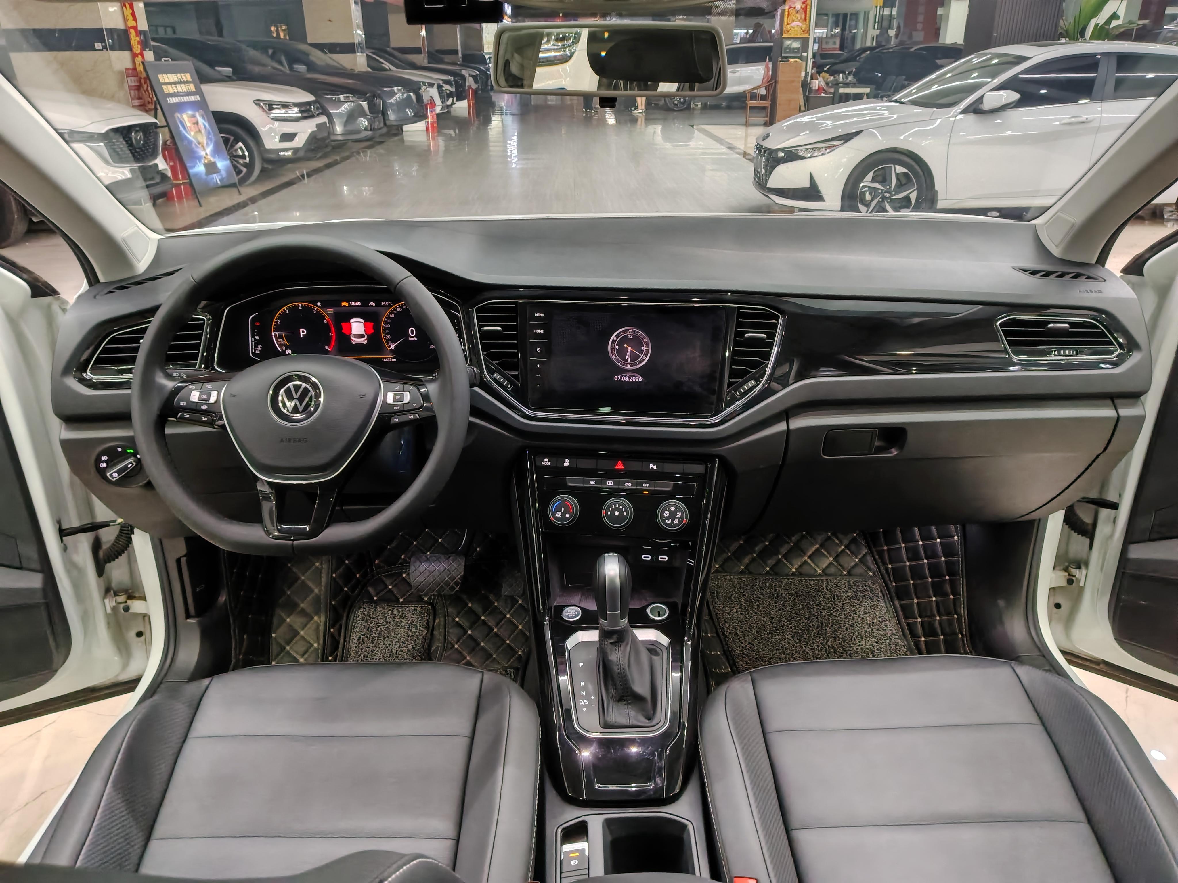 Volkswagen T-Roc 2022 thumb 10
