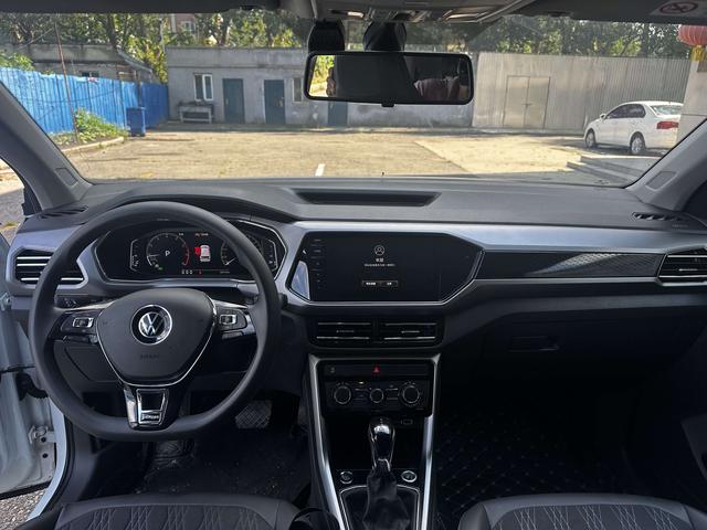 Volkswagen Taos 2022 thumb 7