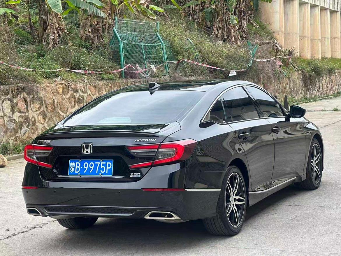 Honda Accord 2022 thumb 4