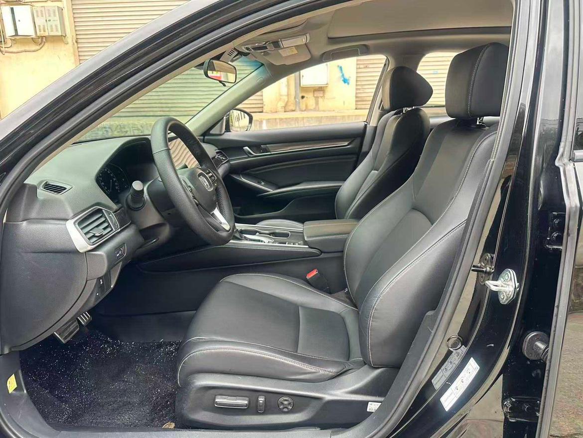 Honda Accord 2022 thumb 6