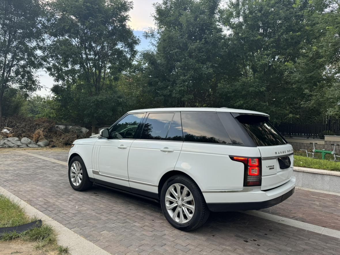 Land Rover Range Rover 2015 thumb 2