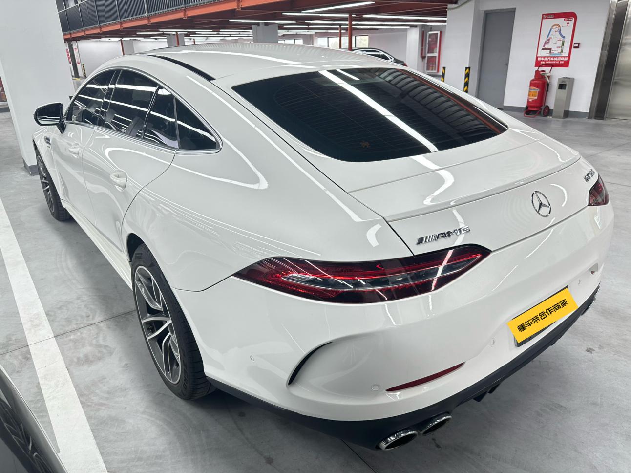 Mercedes-Benz AMG GT 2019 thumb 2