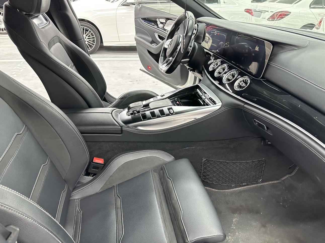 Mercedes-Benz AMG GT 2019 thumb 10