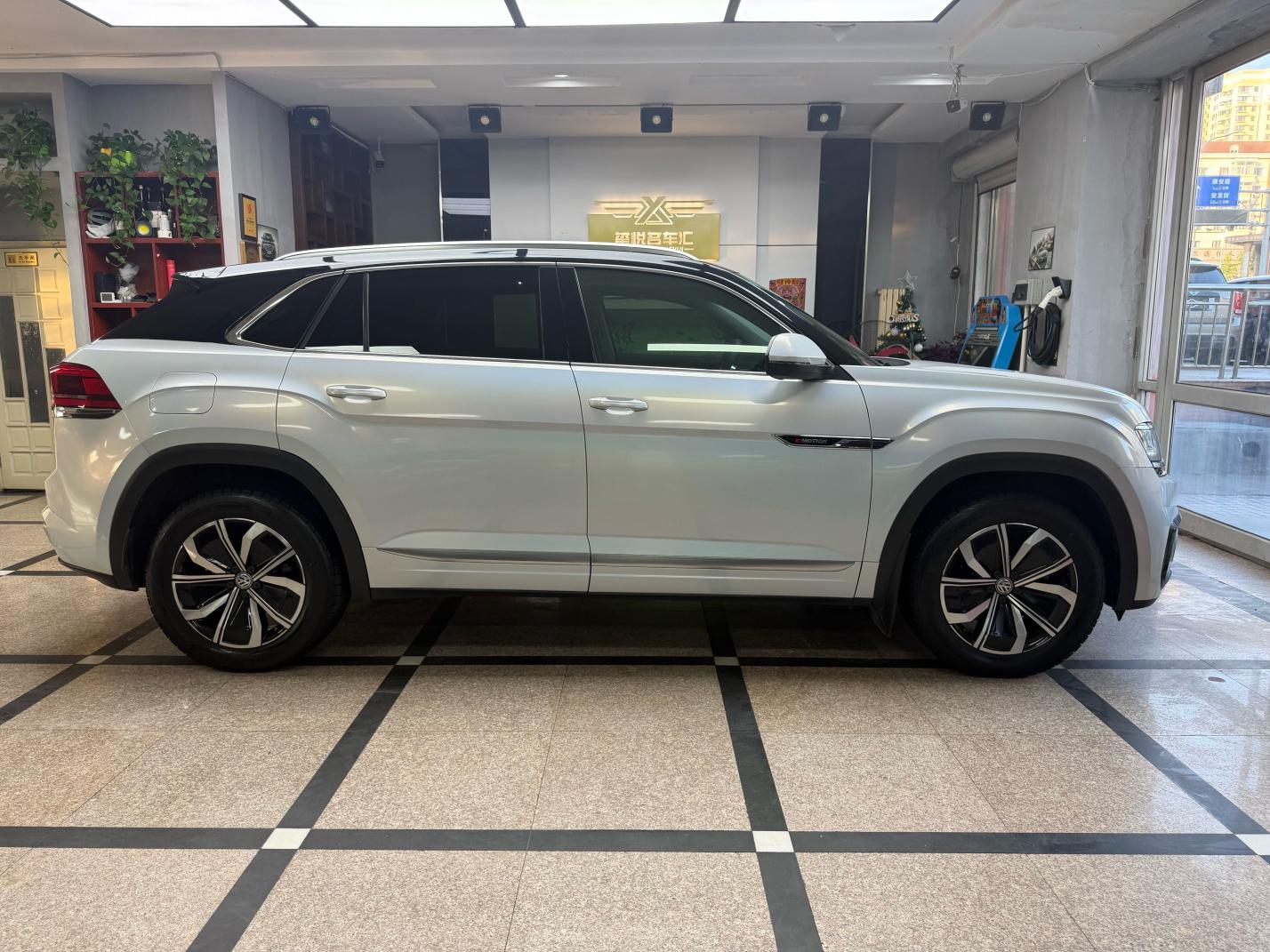 Volkswagen Teramont 2020 thumb 4