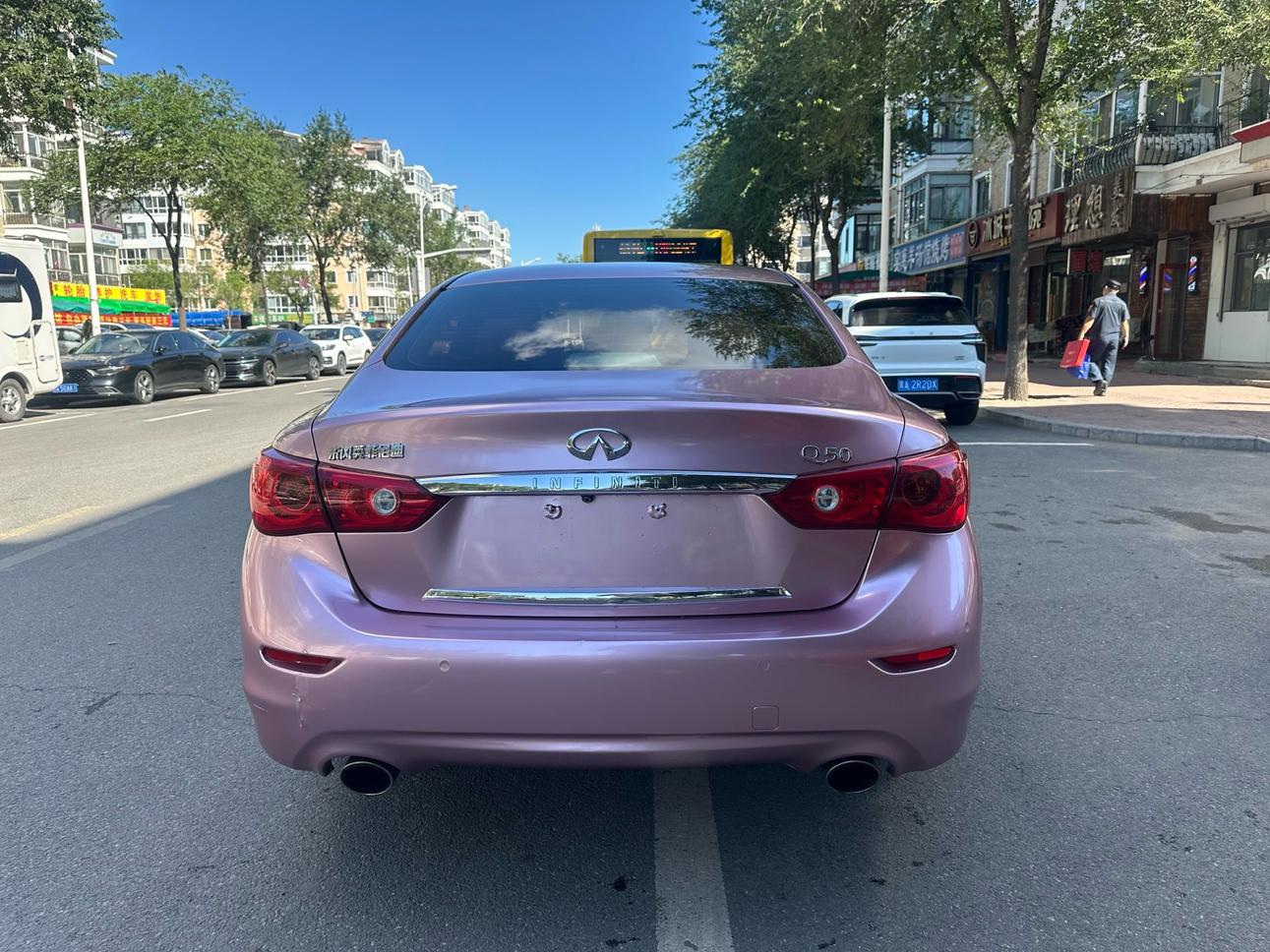 Infiniti Q50L 2015 thumb 12