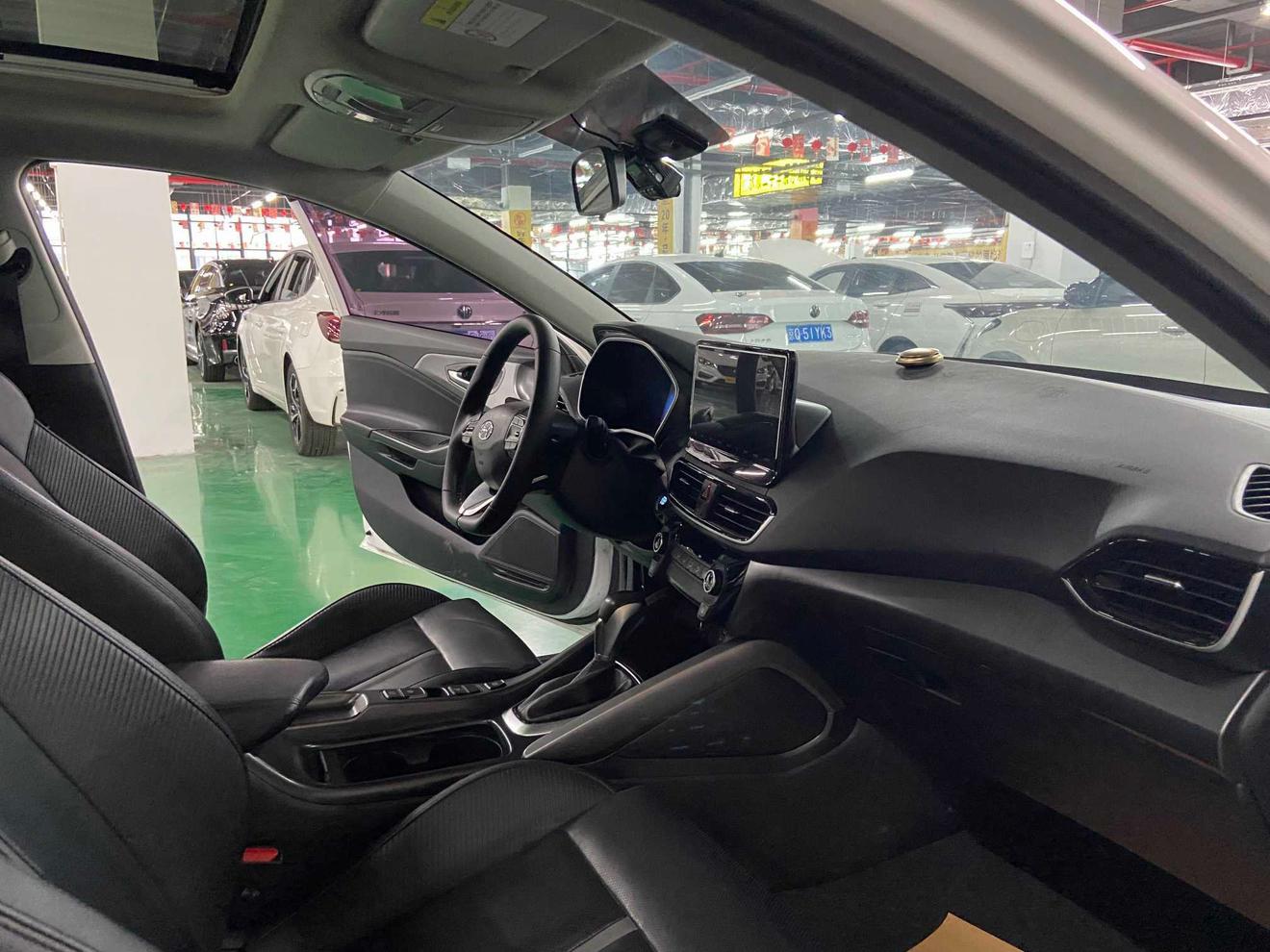 Hyundai Lafesta 2019 thumb 8