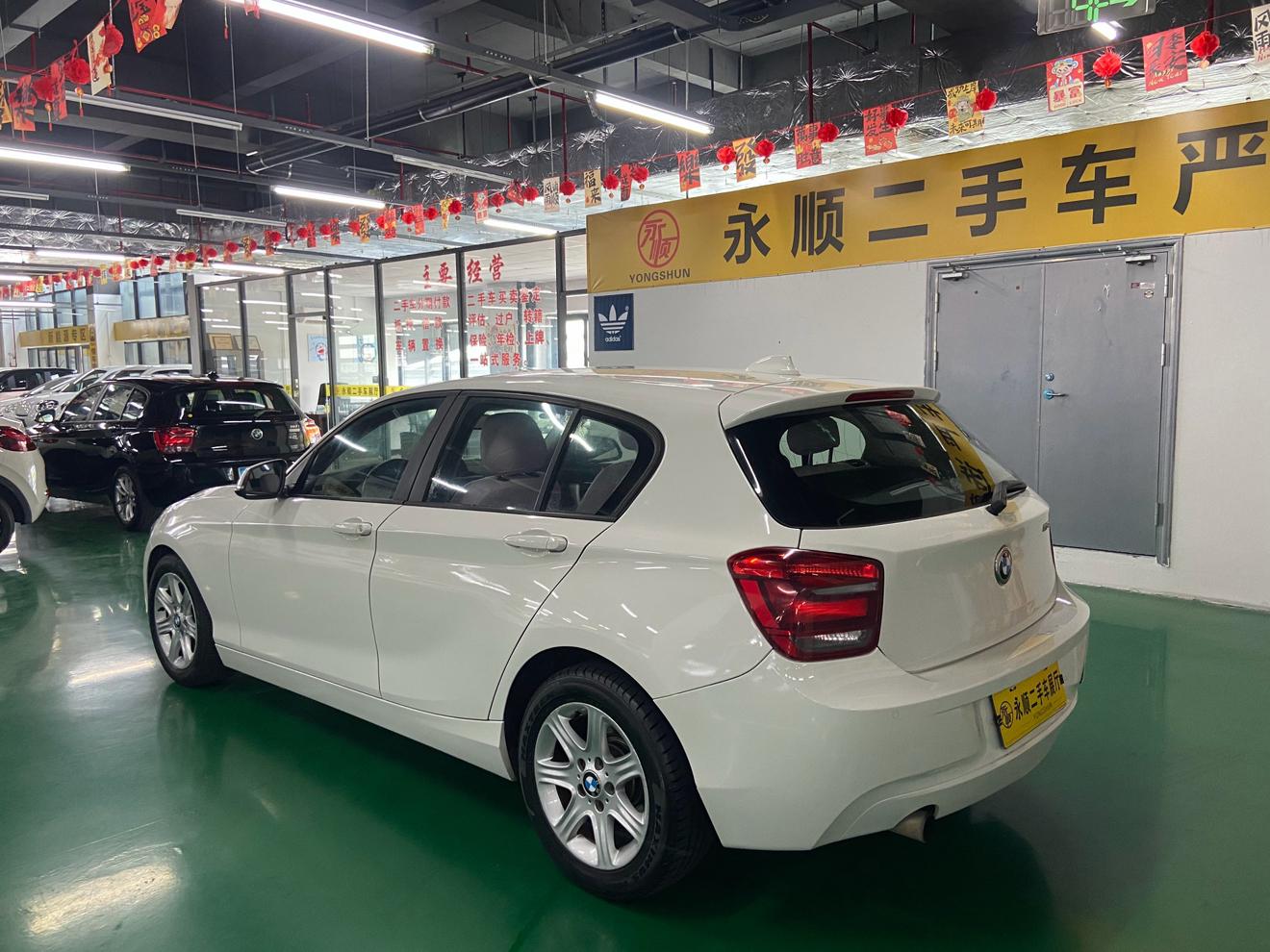 BMW 1 серии 2012 thumb 3