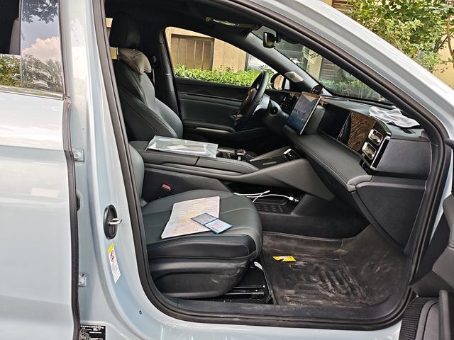 BYD Qin L DM 2024 thumb 9