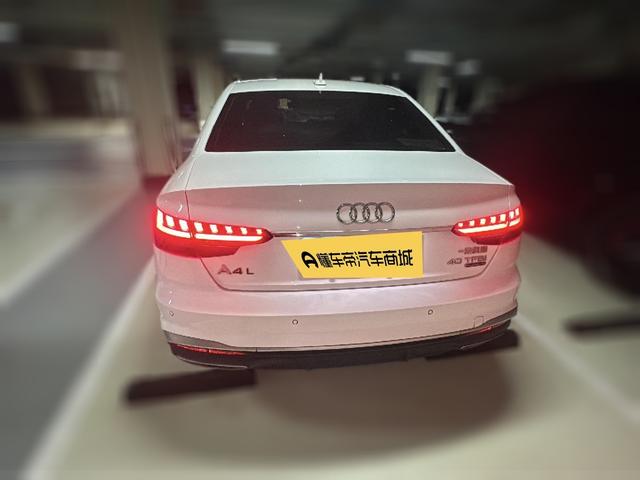 Audi A4 2020 thumb 3