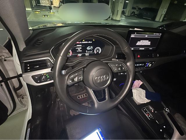 Audi A4 2020 thumb 9