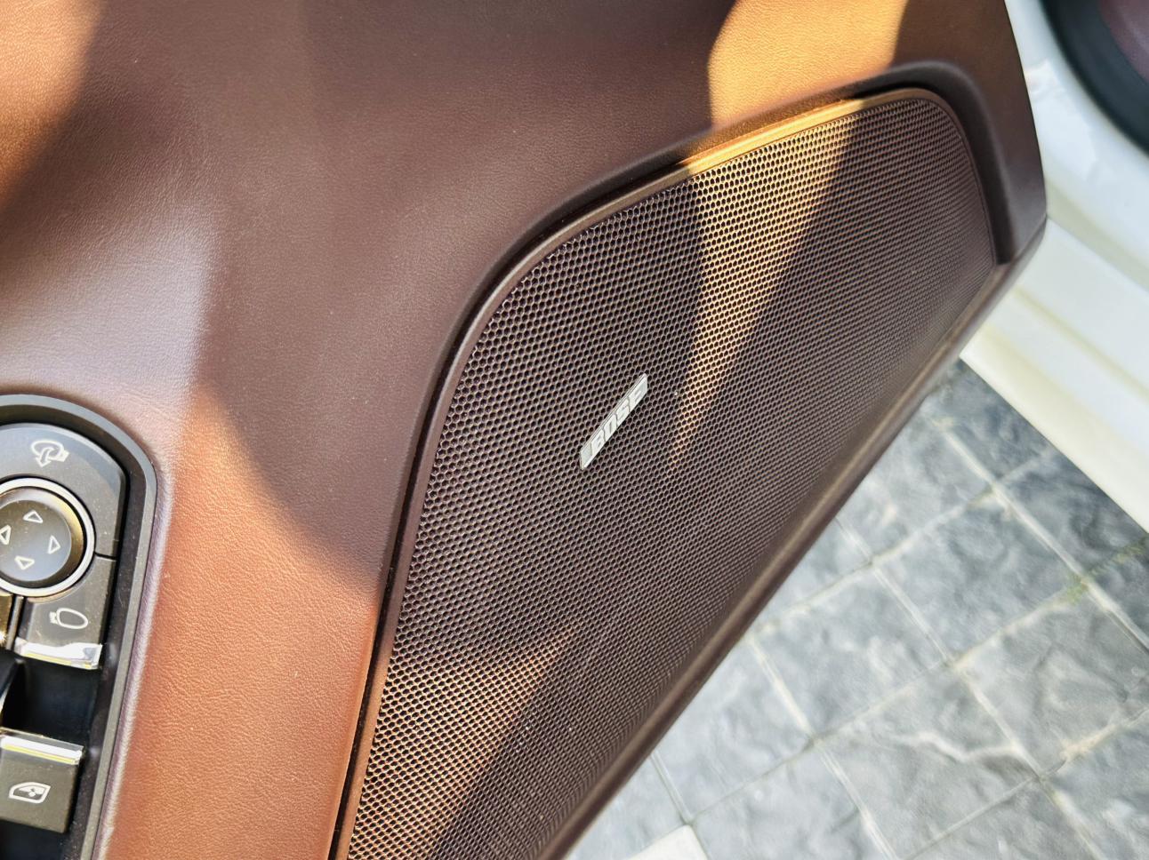 Porsche Panamera 2014 thumb 6