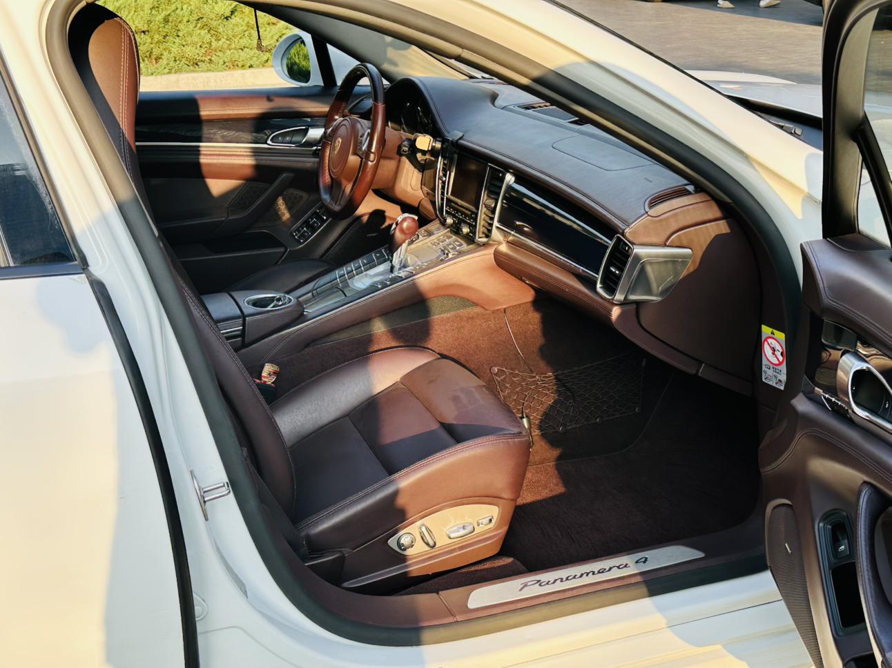 Porsche Panamera 2014 thumb 11