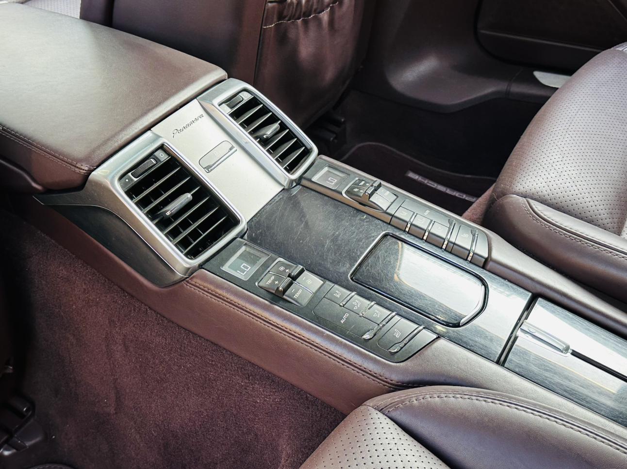 Porsche Panamera 2014 thumb 12