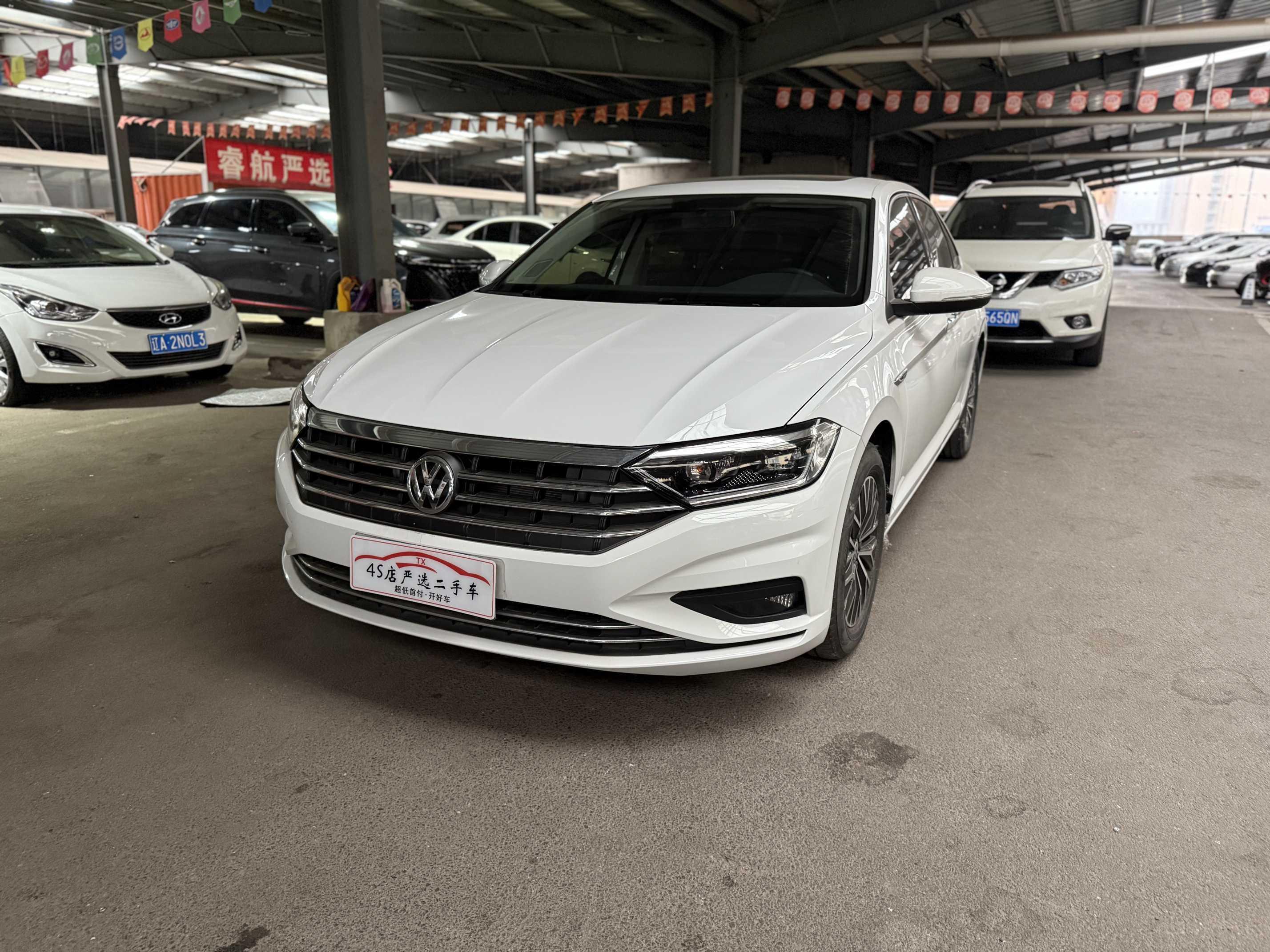 Volkswagen Sagitar 2019 thumb 9