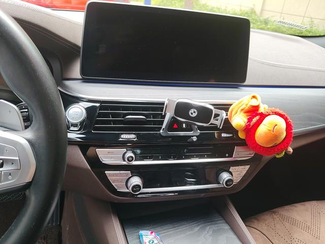 BMW 5 серии 2023 thumb 6
