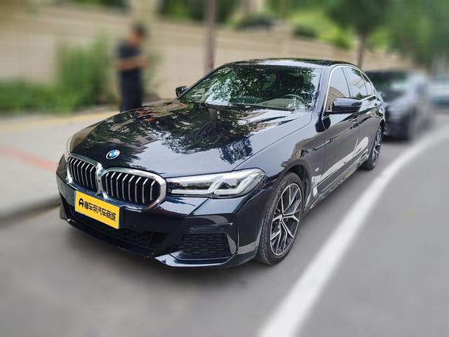 BMW 5 серии 2023 thumb 11