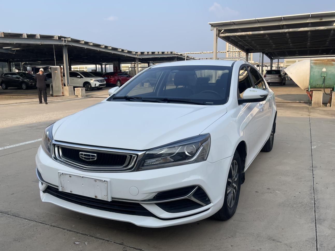 Geely Emgrand 2020 thumb 12