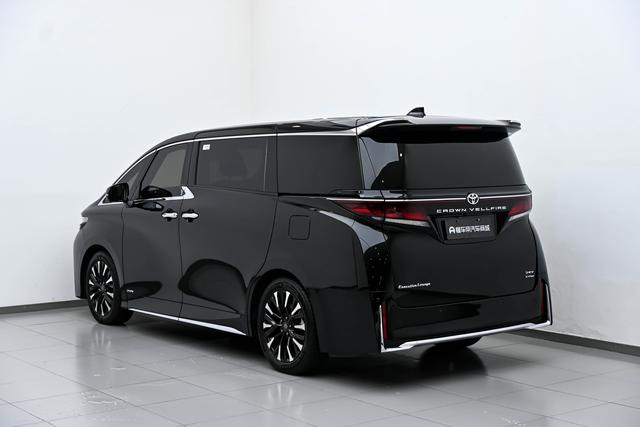 Toyota Vellfire 2023 thumb 3